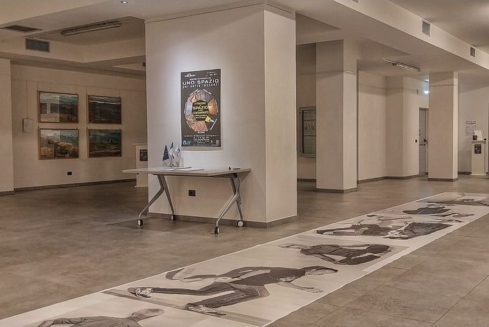 Prorogata la mostra "Uno spazio per sette racconti", arricchita da "Contaminazioni"