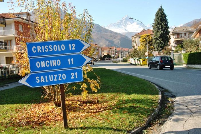 Via Crissolo a Paesana: qui dovrebbe venire installato uno dei due autovelox comunali