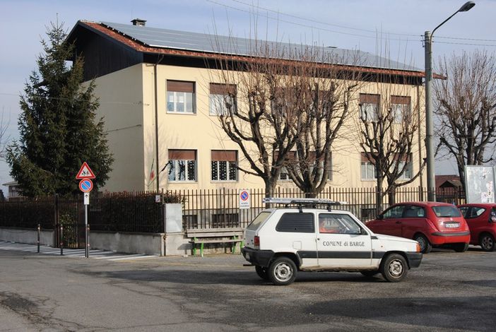 Le scuole della frazione San Martino di Barge