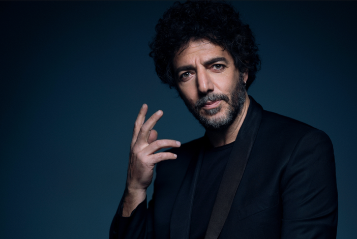 Max Gazzè (credito Andrea D'Aloisio) sarà protagonista il 23 luglio a Bra Max Gazzè (credito Andrea D'Aloisio) sarà protagonista il 23 luglio a Bra