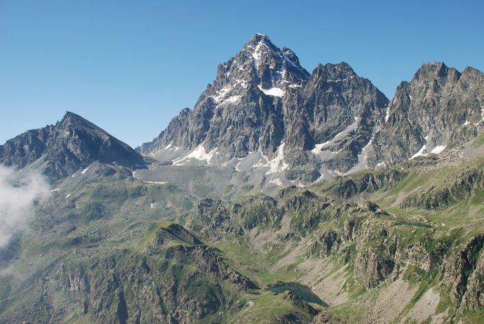 “Il Parco del Monviso non lo fanno i CdA, ma chi vive sul serio, a contatto con la nostra terra” “Il Parco del Monviso non lo fanno i CdA, ma chi vive sul serio, a contatto con la nostra terra”