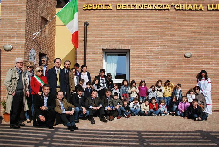 L'inaugurazione della scuola di Bandito L'inaugurazione della scuola di Bandito
