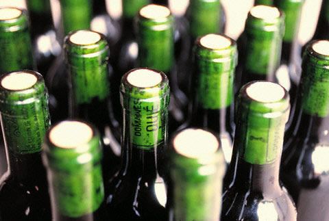 Contrabbando di vino, agli arresti domiciliari un 57enne albese