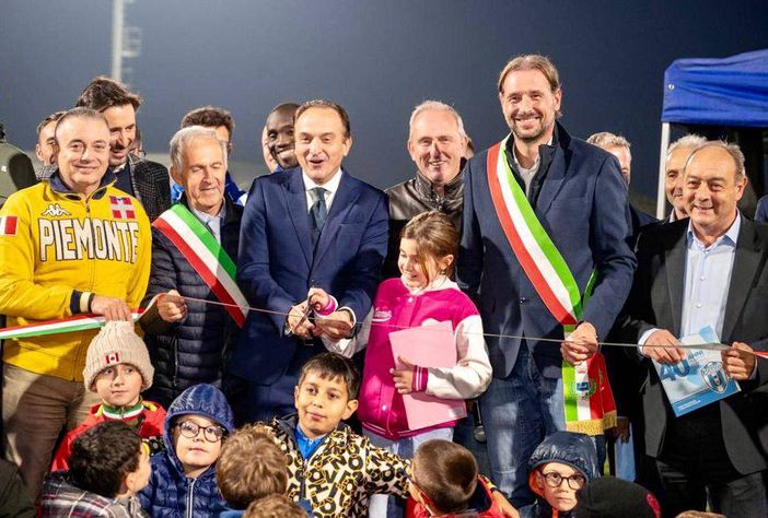 Lagnasco, il paese dello sport: inaugurato il campo sportivo e gli spogliatoi, in attesa della palestra