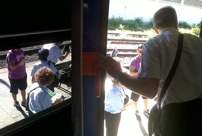 Se si cerca di multare qualcuno che il biglietto lo ha pagato, stiamo partendo con il piede sbagliato