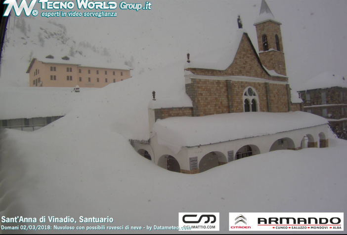 Da Sant'Anna di Vinadio a Castelmagno: alcune immagini dalla nostra provincia sotto la neve Da Sant'Anna di Vinadio a Castelmagno: alcune immagini dalla nostra provincia sotto la neve