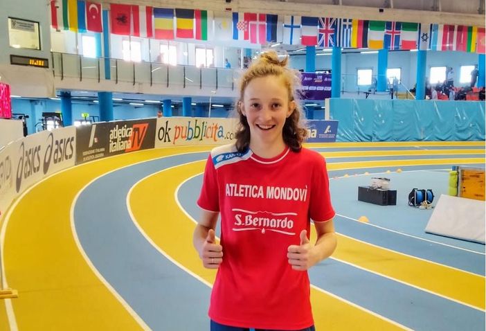 Atletica, Campionati Italiani indoor Allievi: Adele Roatta 12ª sui 1.500 metri Atletica, Campionati Italiani indoor Allievi: Adele Roatta 12ª sui 1.500 metri
