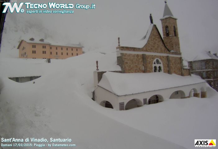 50 centimetri di manto nevoso: attese nuove e intense precipitazioni dal pomeriggio 50 centimetri di manto nevoso: attese nuove e intense precipitazioni dal pomeriggio