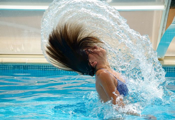 Come usare la piscina tutto l’anno grazie alle coperture