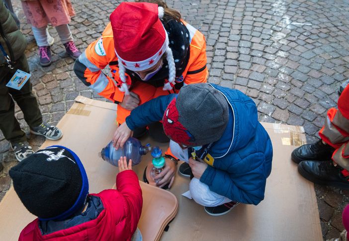 A Ceva torna “Giocando con la Croce Bianca”