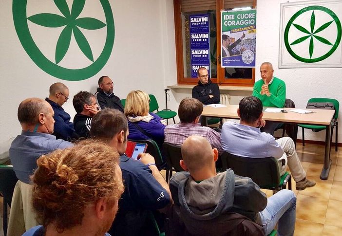 La Lega Nord nel week end nelle piazze della Granda per raccogliere firme contro lo Ius Soli La Lega Nord nel week end nelle piazze della Granda per raccogliere firme contro lo Ius Soli