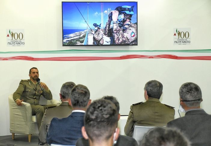 “Blue bricks for hope – La Taurinense in Libano”, mostra fotografica al Centro Commerciale Lingotto “Blue bricks for hope – La Taurinense in Libano”, mostra fotografica al Centro Commerciale Lingotto