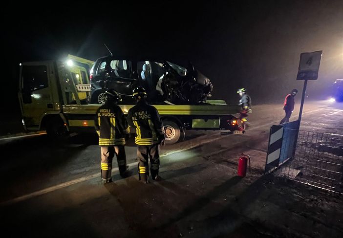 Auto contro casa a San Biagio a Centallo: due giovani gravi in ospedale