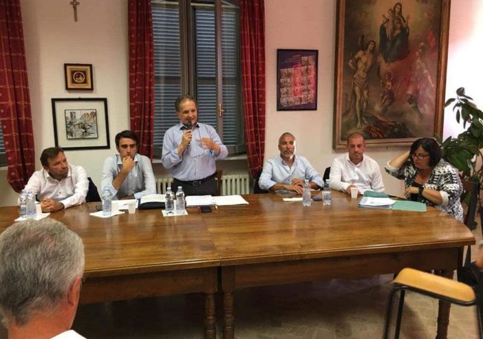 Controllo dei cinghiali: stasera e venerdì il quarto corso teorico a Gorzegno Controllo dei cinghiali: stasera e venerdì il quarto corso teorico a Gorzegno