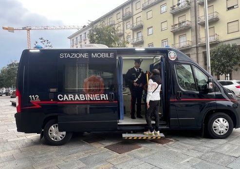 Carabinieri in Cso Giolitti Carabinieri in Cso Giolitti