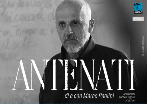 A Saluzzo Marco Paolini in “Antenati. The grave party”
