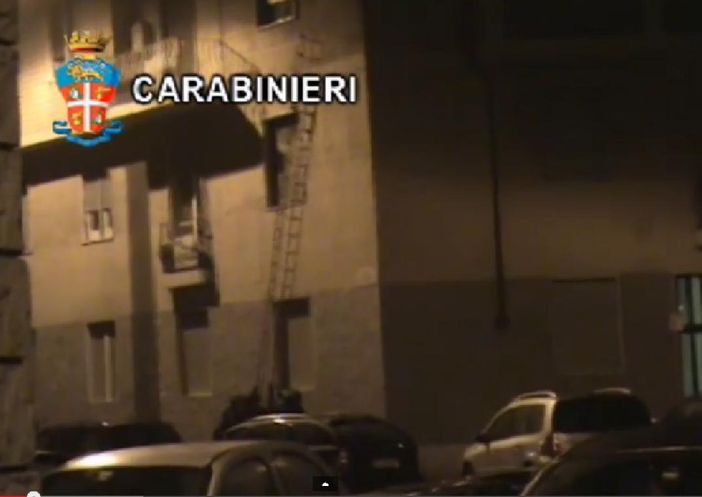 Un frame del video della cattura, diffuso ad ottobre 2014 dai carabinieri di Cuneo