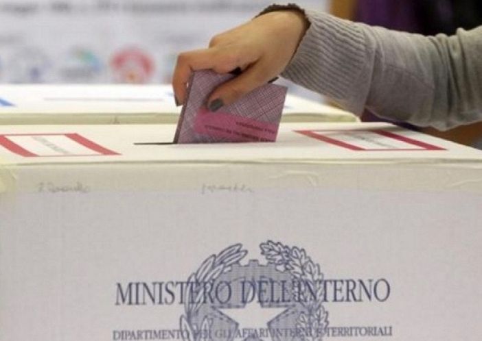 Elezioni politiche, domenica si vota: ecco le modalità