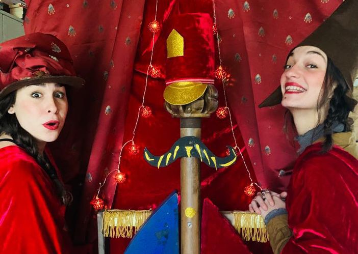 Aspettando il Natale sotto le torri albesi: un'antica giostra e la favola dello Schiaccianoci Aspettando il Natale sotto le torri albesi: un'antica giostra e la favola dello Schiaccianoci