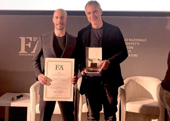 A sinistra, Alberto Lessan