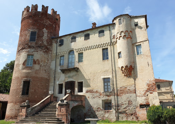 Nella splendida cornice del castello di Monasterolo di Savigliano sabato 14 e domenica 15 settembre la II Rievocazione Storica Medievale Nella splendida cornice del castello di Monasterolo di Savigliano sabato 14 e domenica 15 settembre la II Rievocazione Storica Medievale