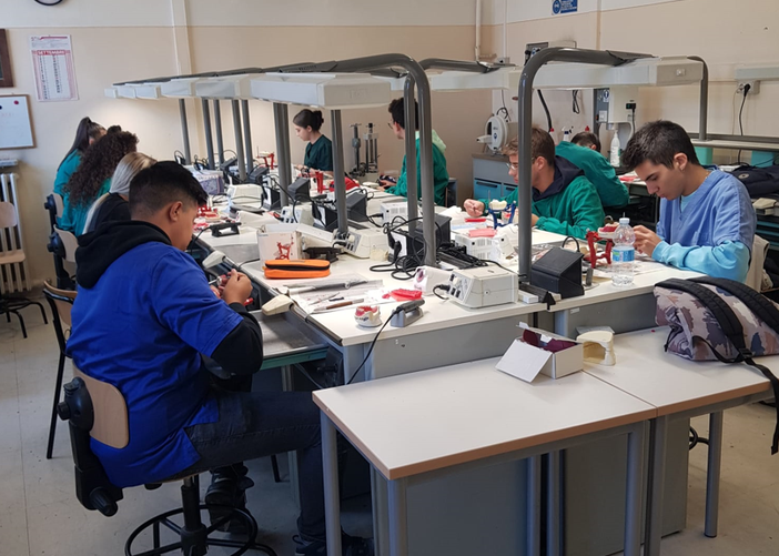 Al "Garelli" di Mondovì gli esami di abilitazione all’esercizio dell’arte sanitaria ausiliaria di odontotecnico