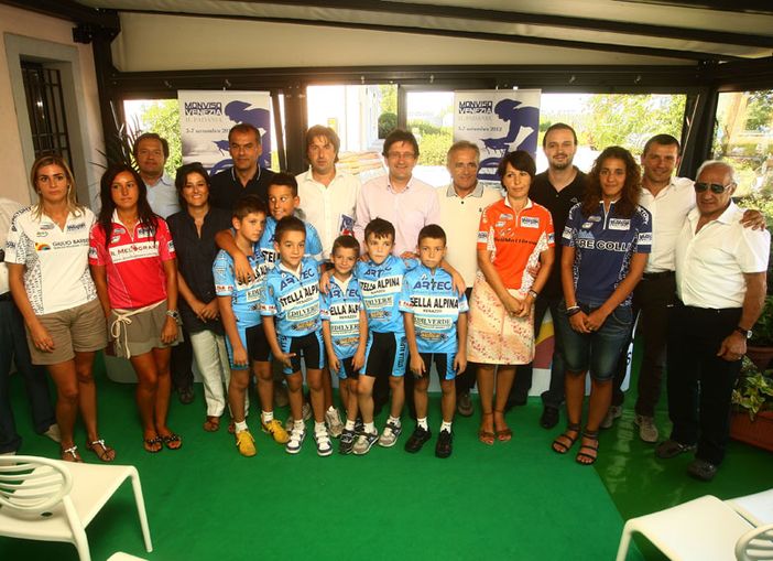 Il Giro della Padania parte dall'Emilia, tra sport, emozioni e solidarietà Il Giro della Padania parte dall'Emilia, tra sport, emozioni e solidarietà