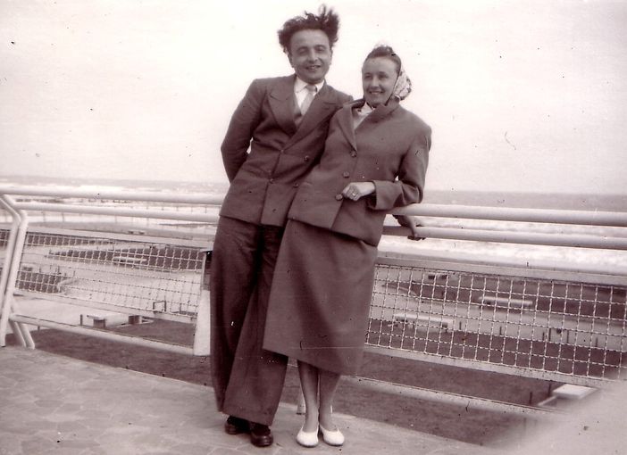 In foto Pierino e Felicina Vallauri (1957), la foto è anche la copertina del cd