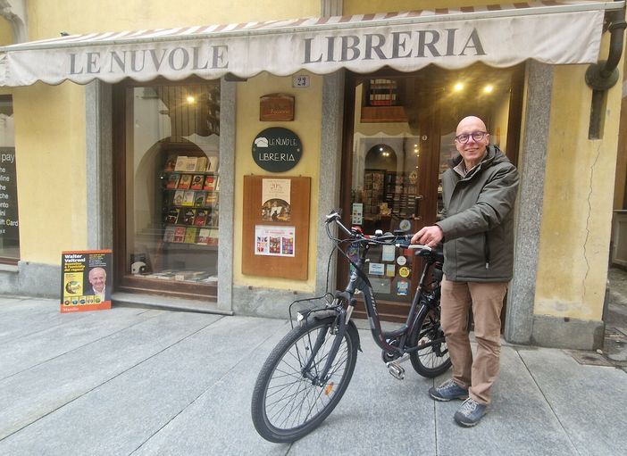 A Fossano torna "Ride to school": la comunità scolastica va in bici a scuola e fa rete con i commercianti A Fossano torna "Ride to school": la comunità scolastica va in bici a scuola e fa rete con i commercianti