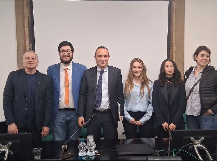 Enrico Costa con Franco Graglia e i Giovani Garantisti per il Sì