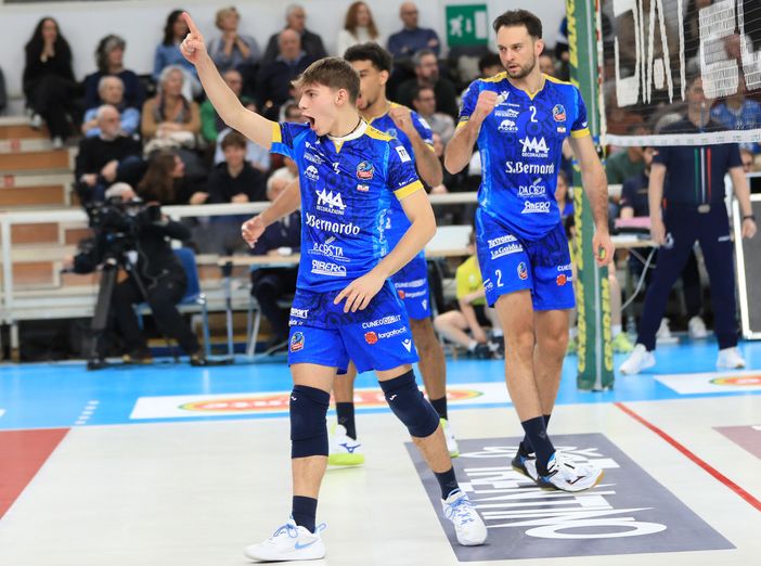 Occasione di visibilità per il giovane Matteo Bonomi nella partita di Trento (Foto Beatrice Bramardi) Occasione di visibilità per il giovane Matteo Bonomi nella partita di Trento (Foto Beatrice Bramardi)