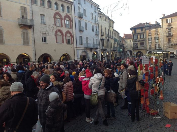 Mercatino di Natale della scuola “Papa Giovanni XXIII” di Savigliano