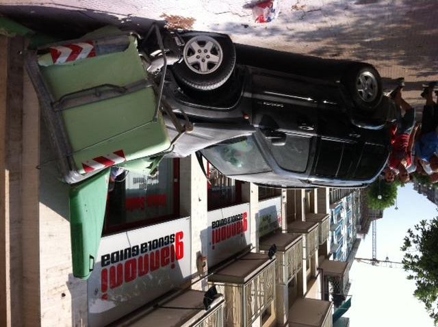 Le immagini dello spettacolare incidente (© targatocn.it)