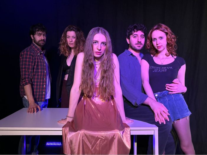 Il cast di Pappagalli in trappola nello spettacolo "Un tram che si chiama desiderio" a Saluzzo domenica 29 settembre