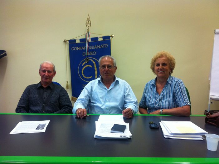 Da sinistra: Bernardo Combale (vice delegato), Elio Sartori (presidente provinciale ANAP), Maria Grazia Bonfante (delegato)