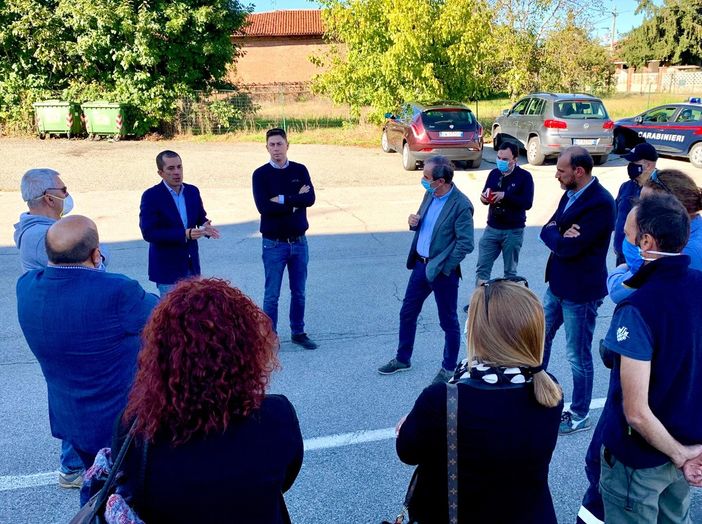 Gabusi a Cavallermaggiore per la sospensione dei treni per Bra: la linea non è chiusa ma per ora non è possibile riattivarla