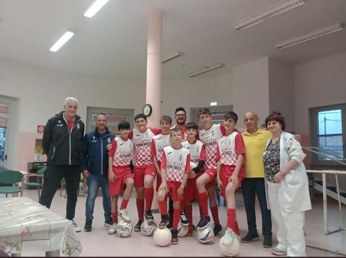 Giovani della Pro Dronero in visita all'Ospedale Civile San Camillo