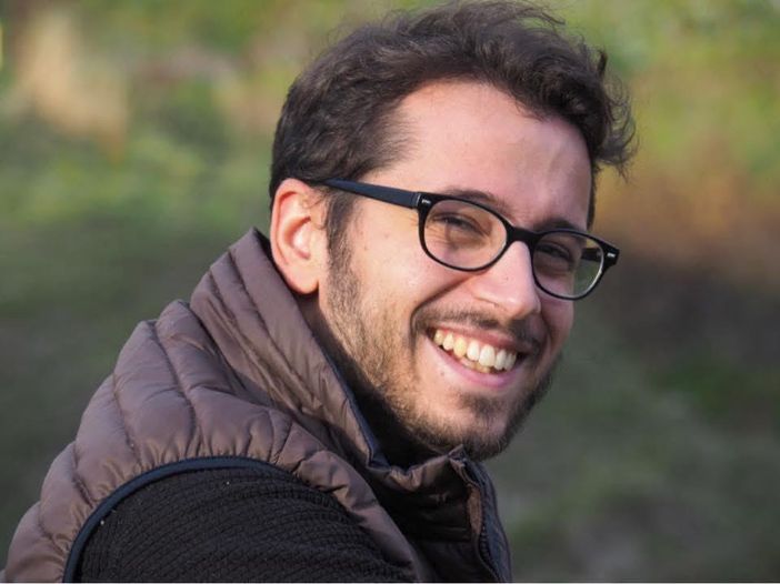 Pietro Carluzzo, il giovane insegnante in partenza per l'Ucraina Pietro Carluzzo, il giovane insegnante in partenza per l'Ucraina