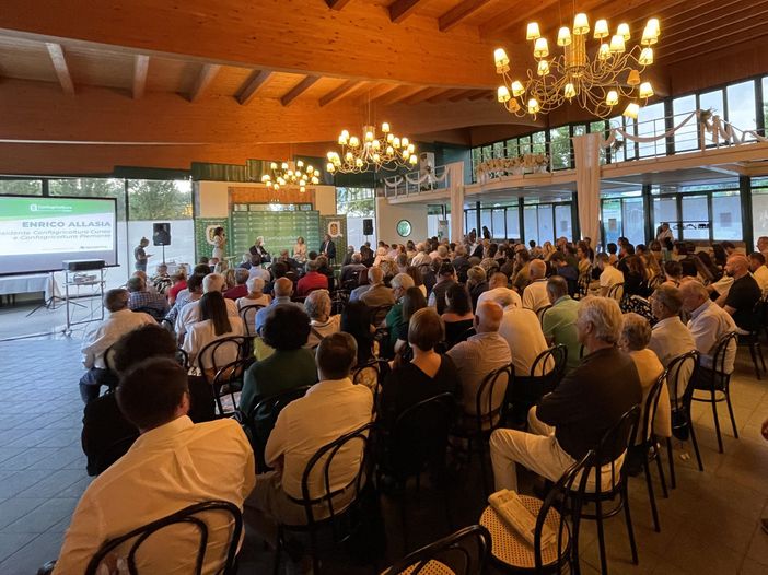 A Pianfei l'assemblea dei soci di Confagricoltura Cuneo: al centro, il tema delle AI