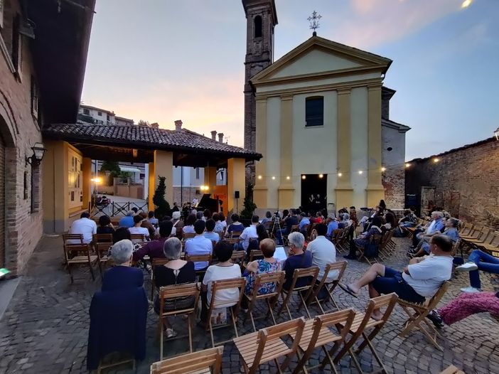 Torna Magliano Alfieri Classic Festival con il titolo “Espansioni” Torna Magliano Alfieri Classic Festival con il titolo “Espansioni”