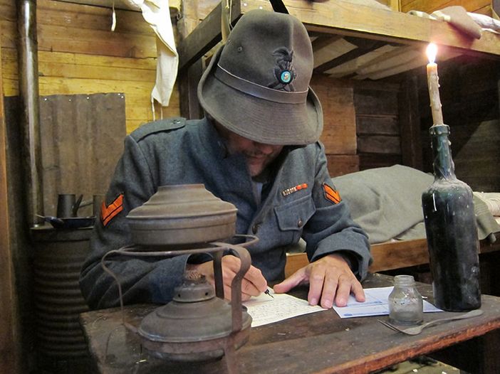 Proiezione del film in ricordo della Divisione Alpina Cuneense a Roccabruna Proiezione del film in ricordo della Divisione Alpina Cuneense a Roccabruna