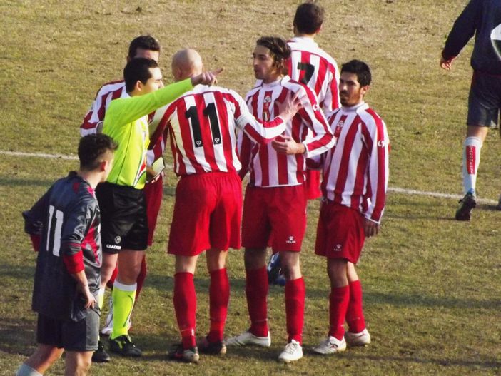 Cuneo in dieci uomini contro la Giacomense (Foto Edward Pellegrino)