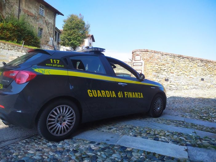 Imprenditore saluzzese evade il fisco per 6 milioni di euro, metà giocati in sale gioco e Casinò