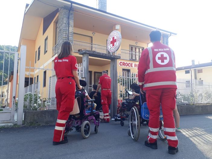 Attività ludico creativa con la Cri di Melle per ragazzi con disabilità Attività ludico creativa con la Cri di Melle per ragazzi con disabilità