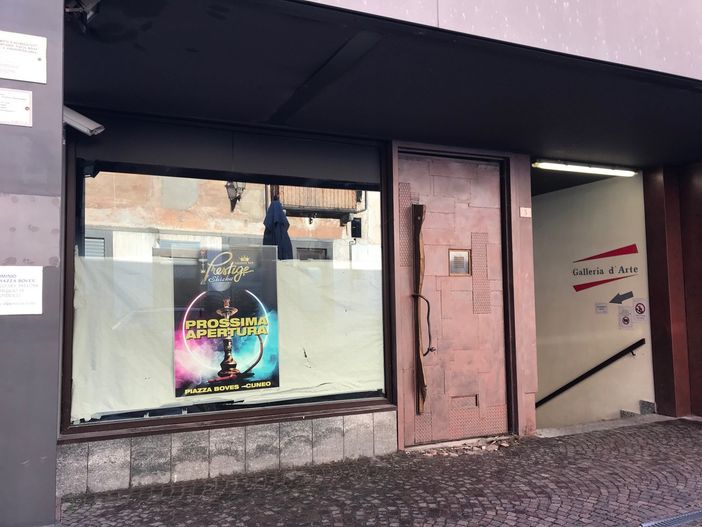 In piazza Boves a Cuneo sta per aprire Prestige, uno shisha bar