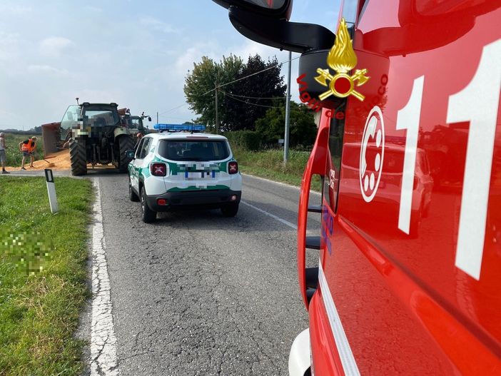 Rimorchio agricolo si ribalta a San Giuseppe di Busca
