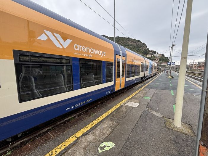 Dalle Alpi al mare in treno, concluso a Imperia il viaggio sperimentale di Arenaways Dalle Alpi al mare in treno, concluso a Imperia il viaggio sperimentale di Arenaways