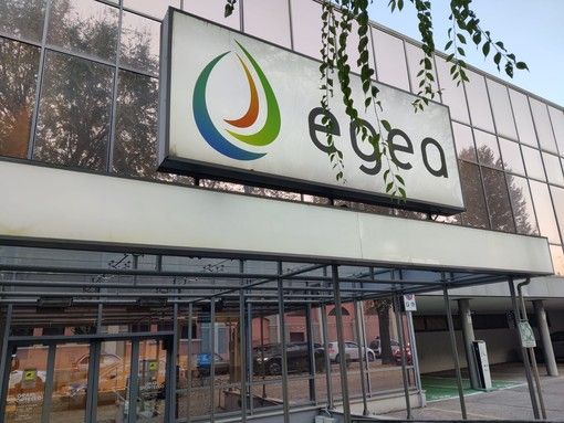 Alba e Bra unite per l'acqua pubblica: "No alla società mista proposta da Egea, abbiamo già scelto"