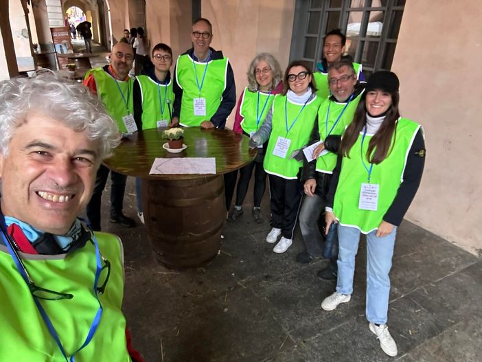 Alba cambia raccolta: dal 7 aprile parte la rivoluzione del sacco conforme Alba cambia raccolta: dal 7 aprile parte la rivoluzione del sacco conforme