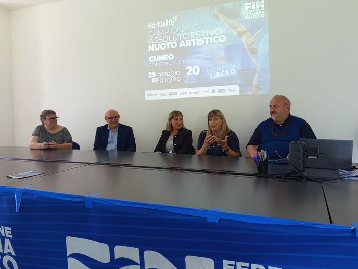 Tutto pronto, a Cuneo, per il campionato italiano assoluto estivo di Nuoto Artistico Herbalife 2025 (VIDEO) Tutto pronto, a Cuneo, per il campionato italiano assoluto estivo di Nuoto Artistico Herbalife 2025 (VIDEO)